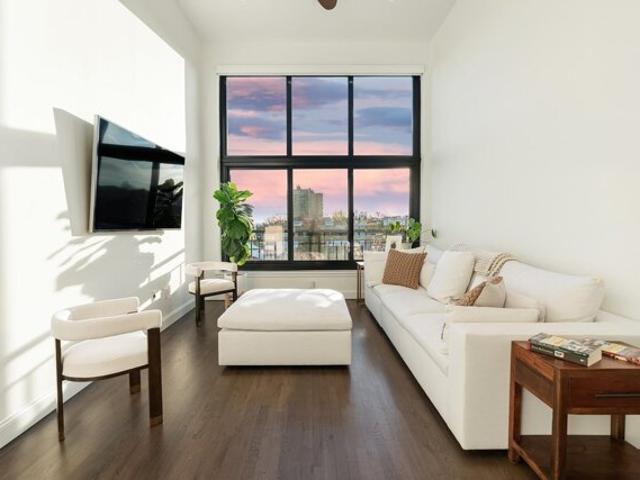 Condo for sale in Hudson, New Jersey