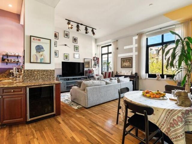 Condo for sale in Hudson, New Jersey