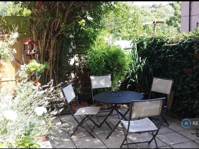 Apartment for rent in London Borough of Croydon, Greater London