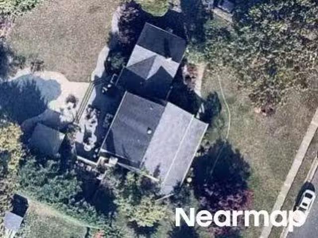 House for sale in Lakewood