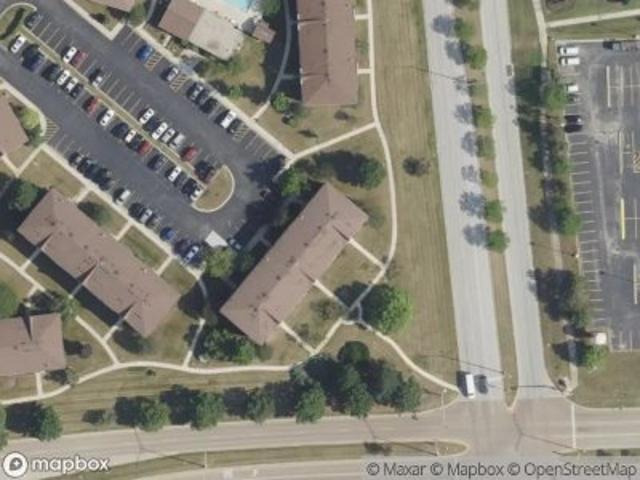 Condo for sale in Aurora, Illinois