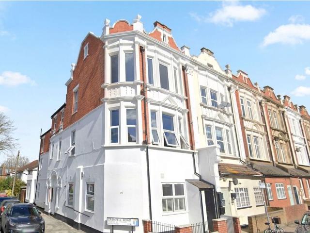 Apartment for rent in London Borough of Merton, Greater London