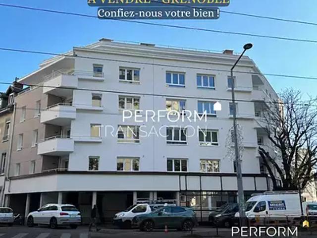 Garage vente à Grenoble