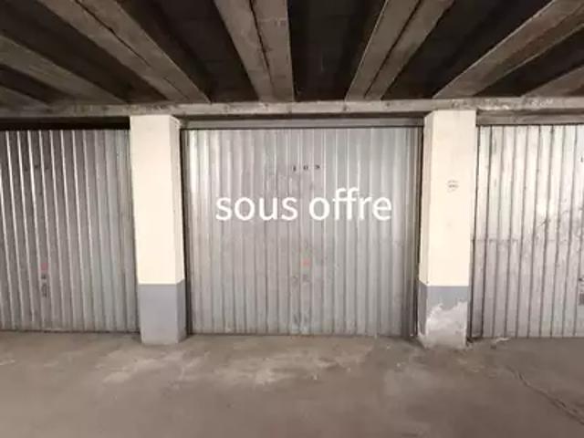 Garage vente à L'Aigle, Grenoble