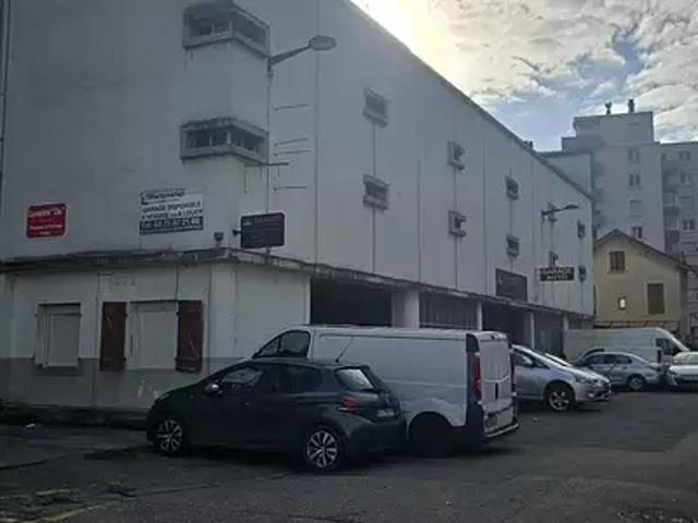 Garage vente à Grenoble
