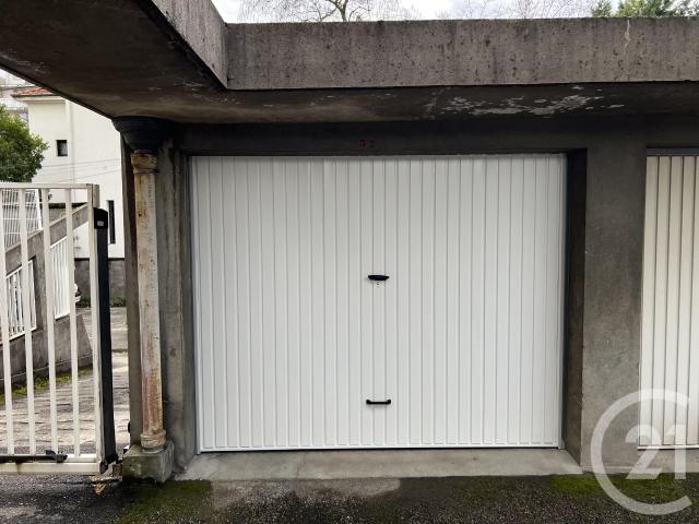 Garage location à Grenoble, Isère