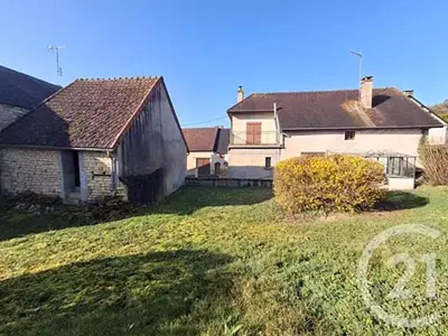 Maison vente à Clamecy, Grenois