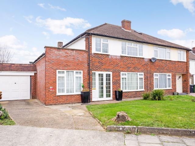 House for rent in Tolworth, Greater London