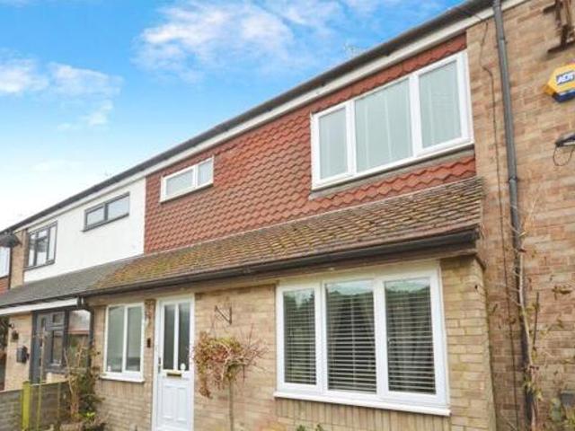 House for sale in Walton Court, Aylesbury