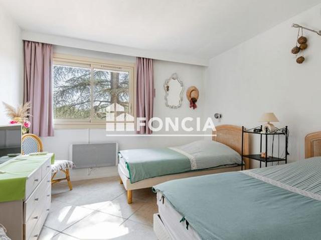Appartement vente à Gréoux-les-Bains, Alpes-de-Haute-Provence