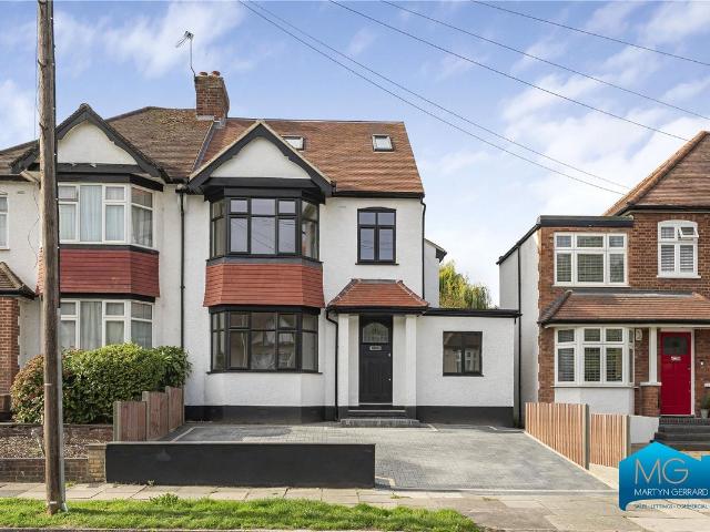 House for rent in Friern Barnet, Greater London