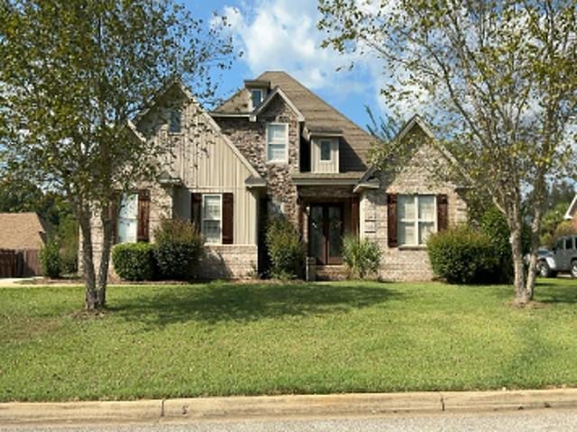 House for sale in Elmore, Alabama