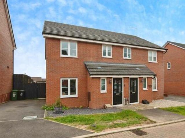 House for sale in Redditch, Worcestershire