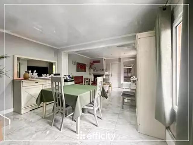 Maison vente à Le Rocher, Gretz-Armainvilliers