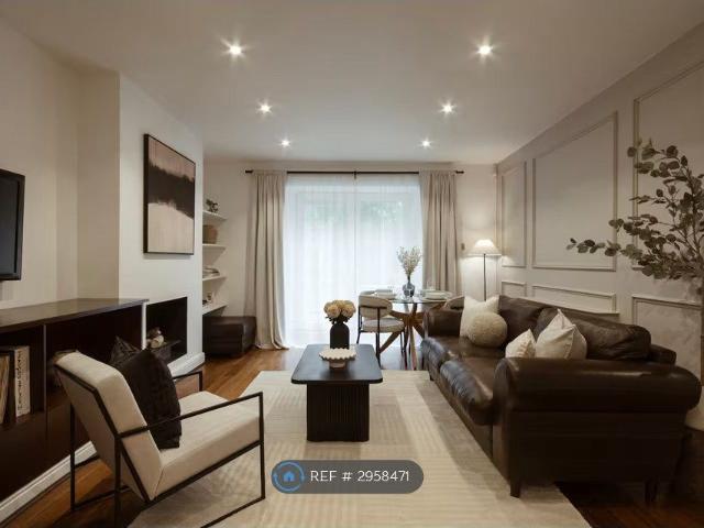 Apartment for rent in South Hampstead, Greater London