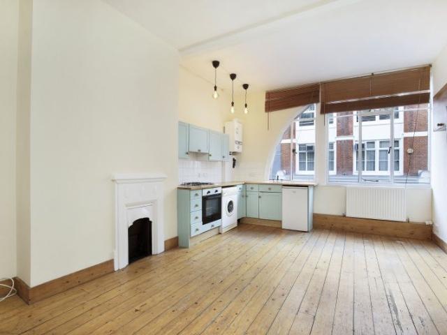 Apartment for rent in Holborn, Greater London