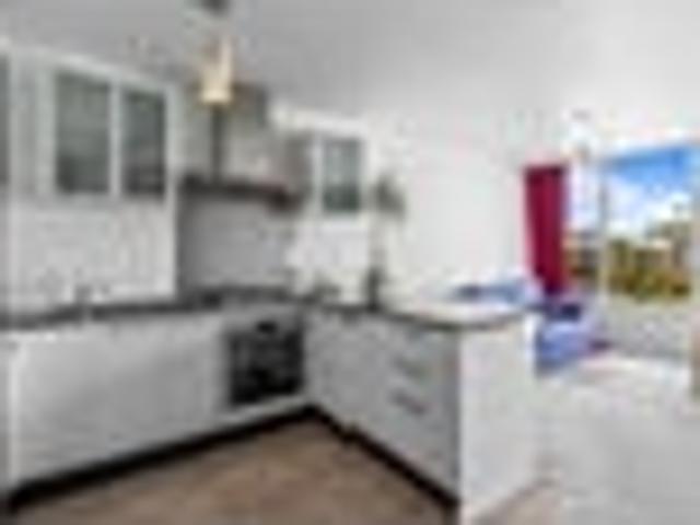 Apartment for rent in Arch Hill, Auckland