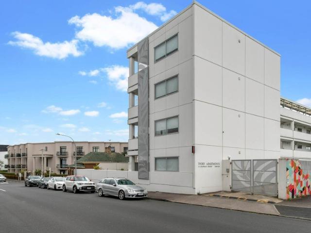 Apartment for rent in Arch Hill, Auckland