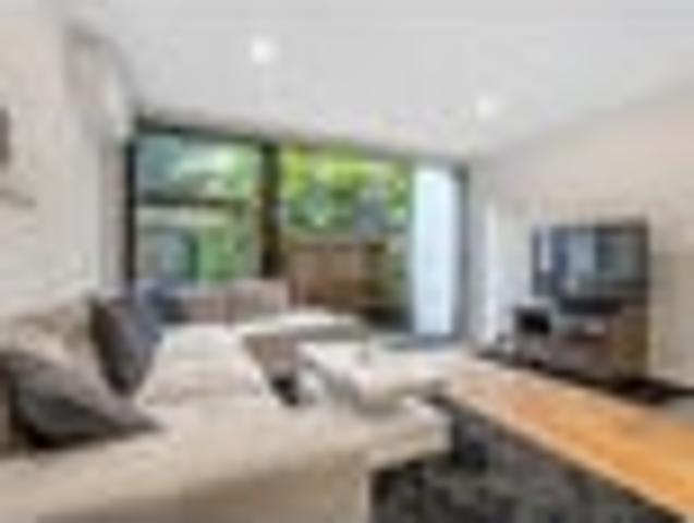 Townhouse for rent in Freemans Bay