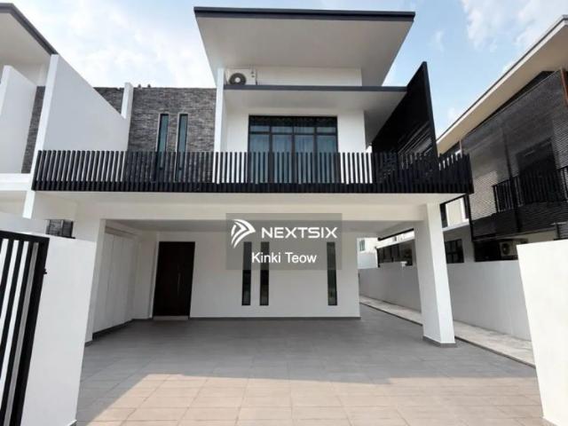 House for rent in Taman Ungku, Johor Bahru