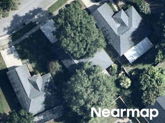 House for sale in University, Florida