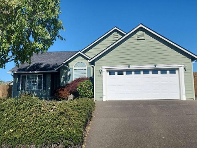 House for sale in Oregonia
