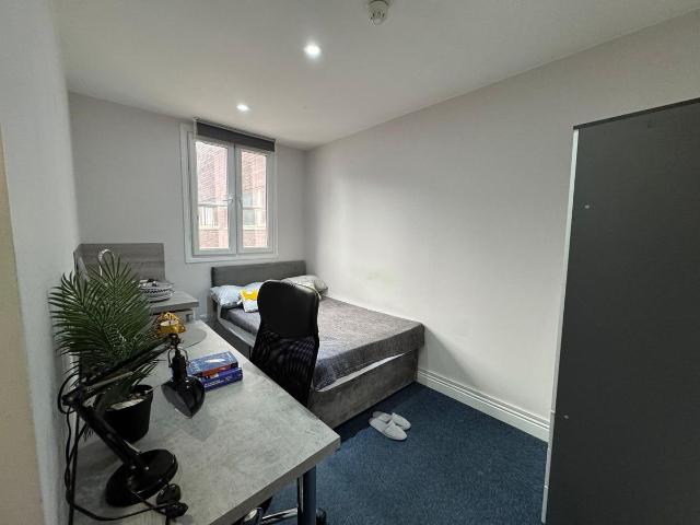 Room for rent in Hillfields, West Midlands