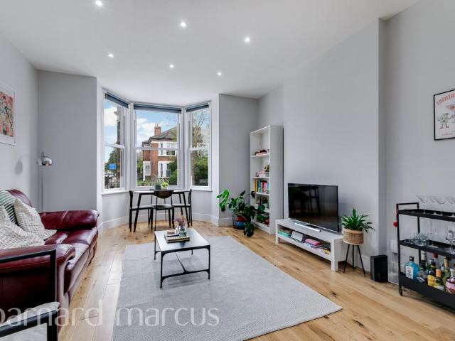 Apartment for rent in Streatham, Greater London