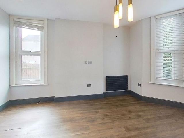 Apartment for rent in Streatham, Greater London