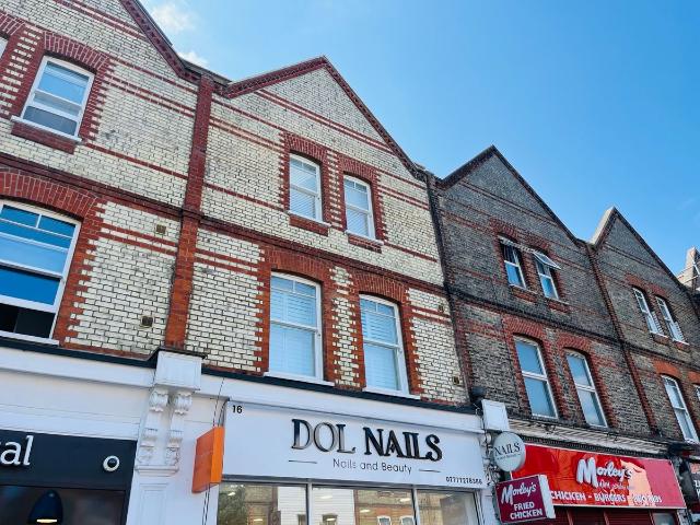 Apartment for rent in Streatham, Greater London
