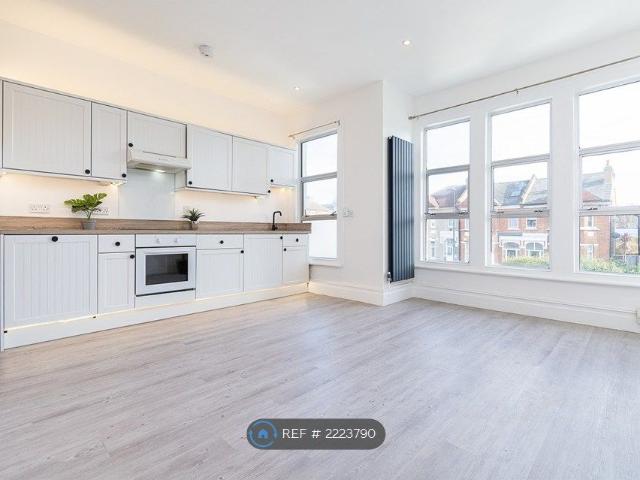 Apartment for rent in Streatham, Greater London