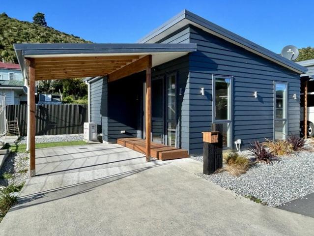 Apartment for rent in Cobden, West Coast