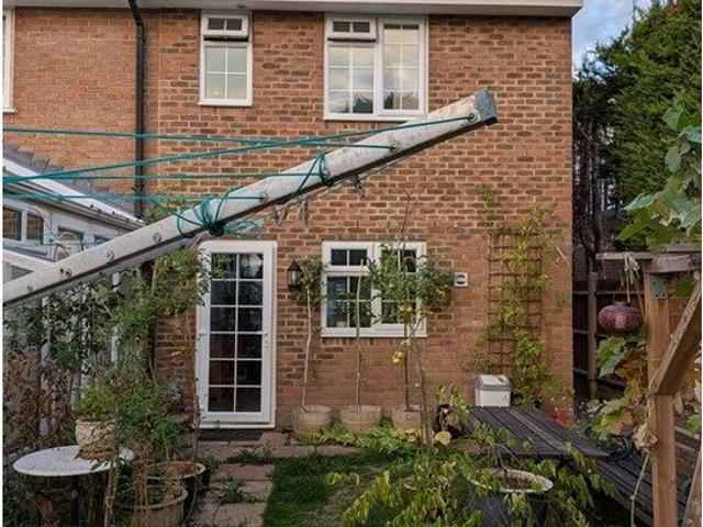 House for rent in Swallow, Buckinghamshire