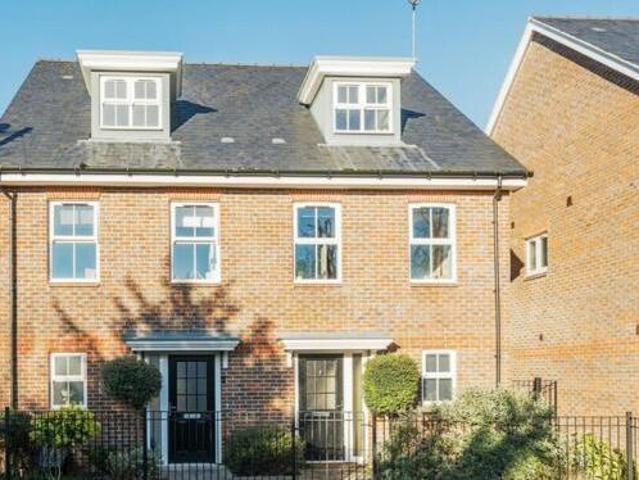 House for sale in Lyons, Greater London