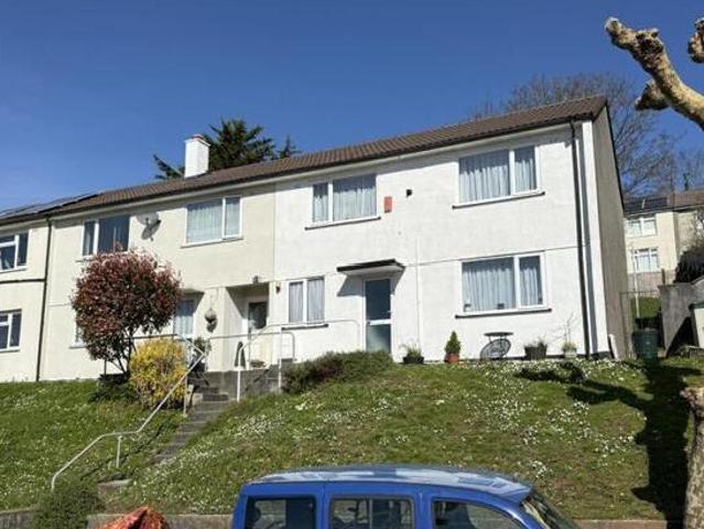 House for sale in Follaton, Strode