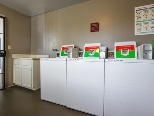 Apartment for rent in Hawthorne