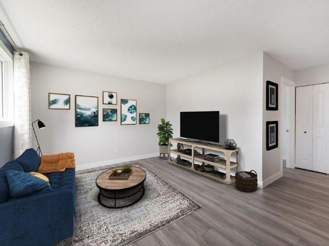 Apartment for rent in Wedgewood, Alberta
