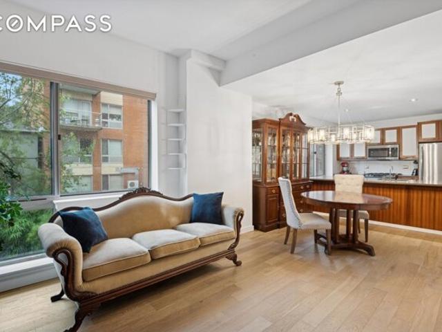 Condo for sale in The Bronx, Arverne