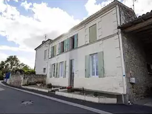 Maison vente à Saintes, Grézac
