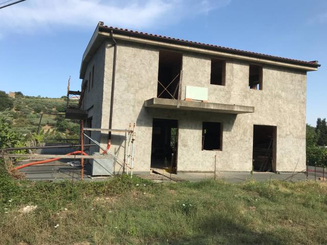 Villa Indipendente in vendita a Maddalena, Vasto