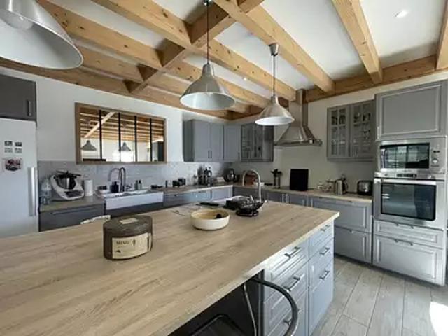 Maison vente à Bourg-en-Bresse, Grièges
