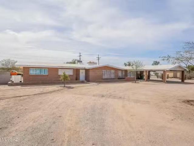 House for rent in Marana