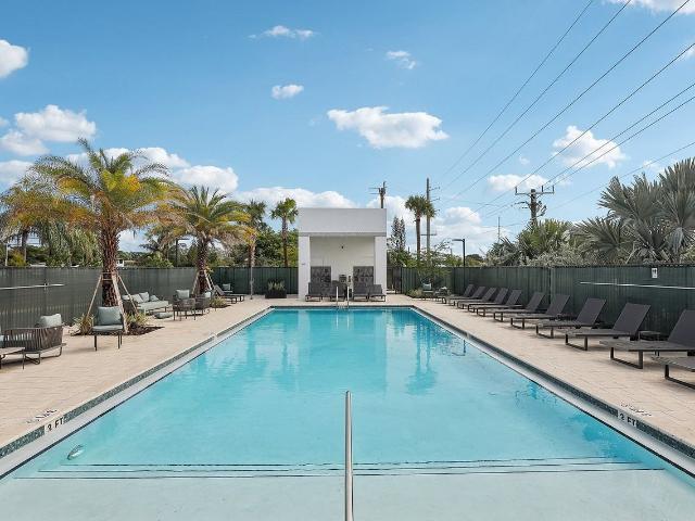 Apartment for rent in Dania Beach, Broward County