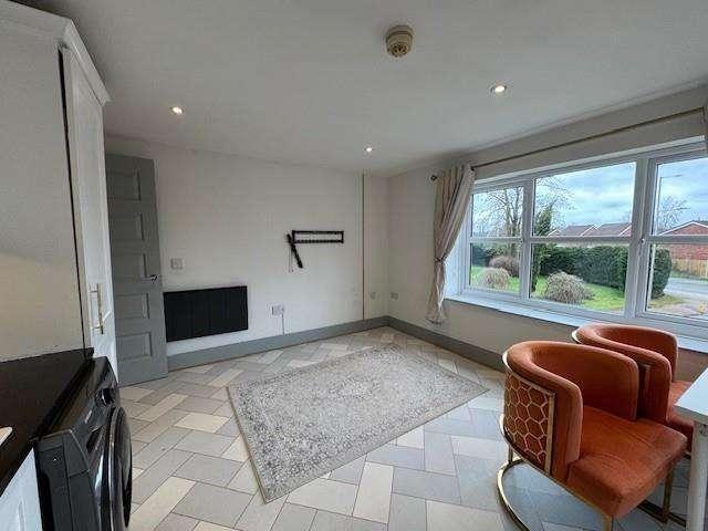 Apartment for rent in Heald Green, Greater Manchester