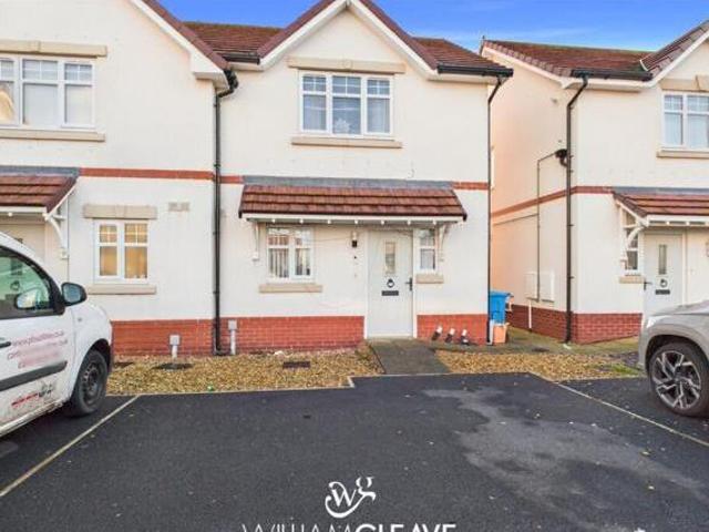 House for sale in Rhyl, Wales