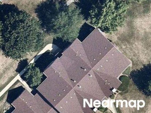 Condo for sale in East Brunswick, New Jersey