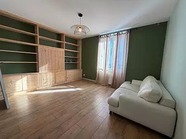 Appartement location à Les Arboras, Grigny-sur-Rhône
