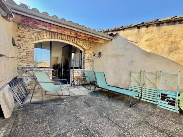 Maison vente à Carpentras, Grillon