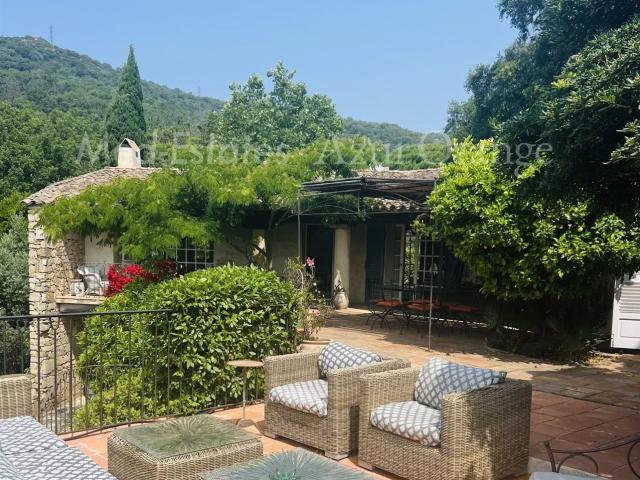 Maison vente à Arrondissement de Draguignan, Grimaud