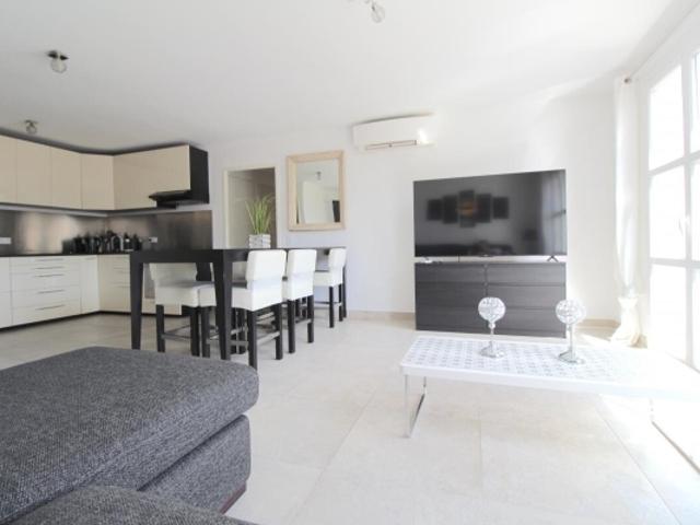 Appartement vente à Arrondissement de Draguignan, Grimaud